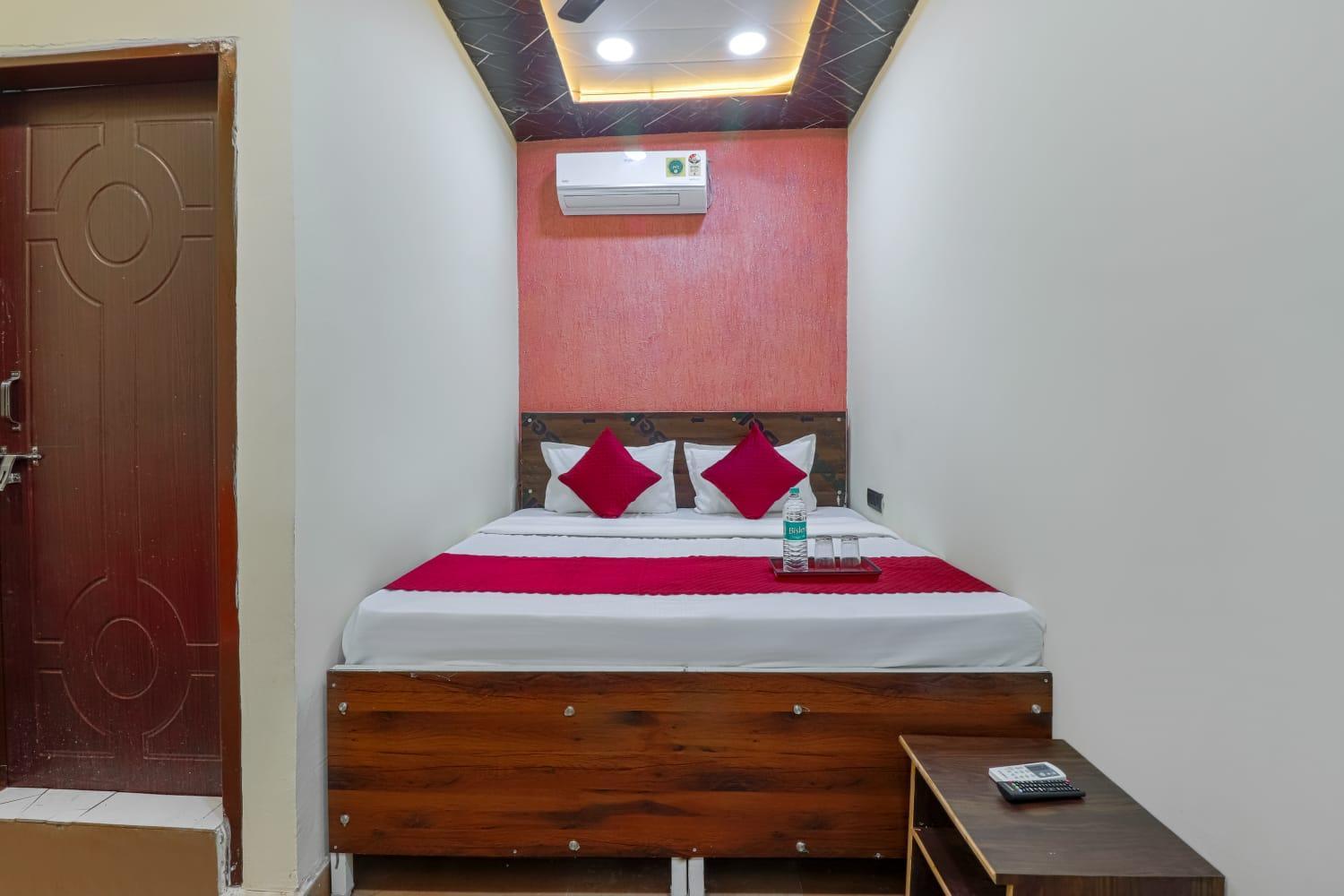 Hotel Krishna Priya Haridwār Buitenkant foto