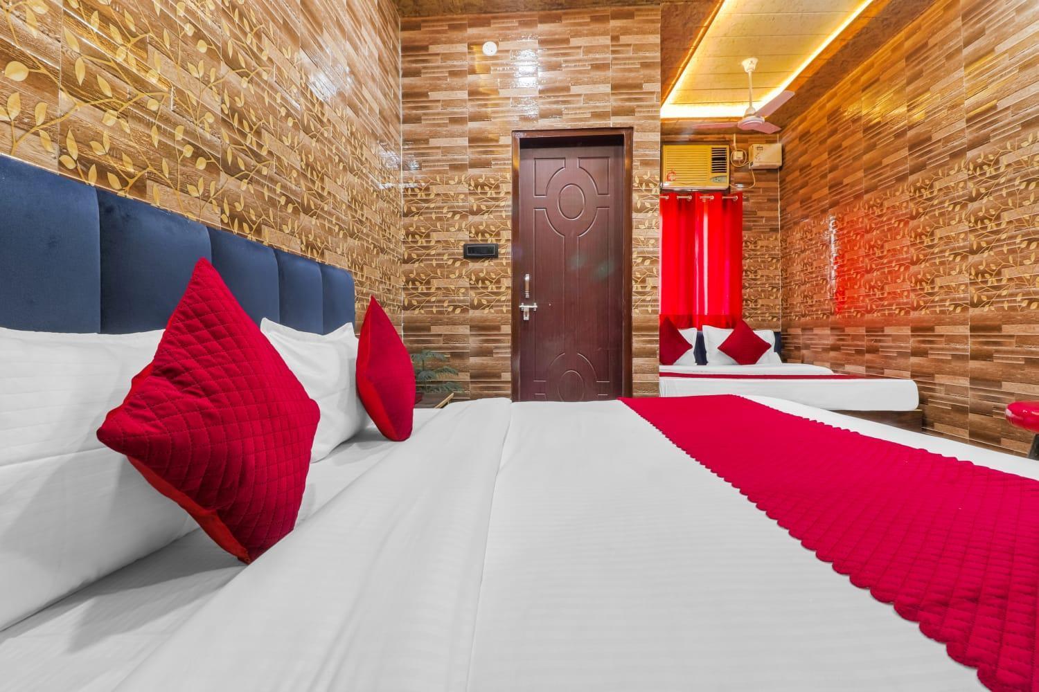 Hotel Krishna Priya Haridwār Buitenkant foto